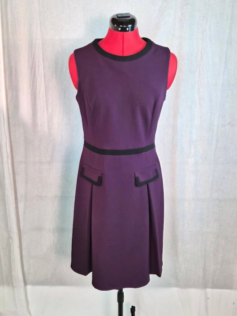 Tommy Hilfiger Womens Sheath Dress Size 6 Purple Pleated Zip Up Knee Length F795